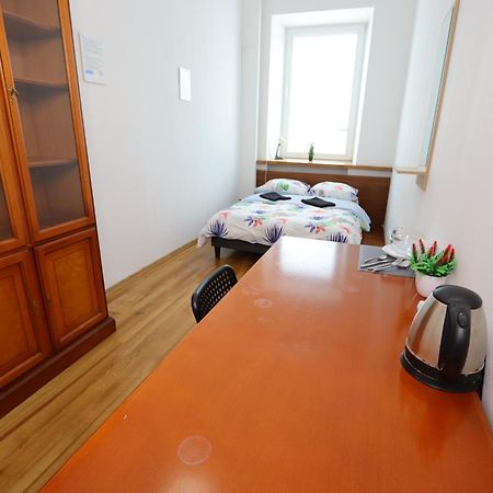 Fantastic Waw - C19 Room E Warschau Exterior foto