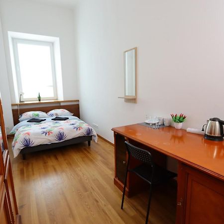 Fantastic Waw - C19 Room E Warschau Exterior foto