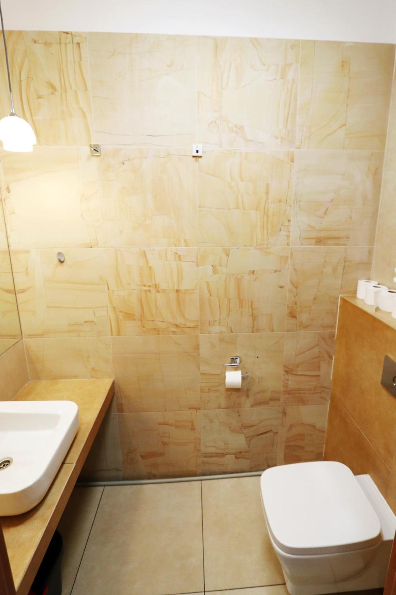 Fantastic Waw - C19 Room E Warschau Exterior foto